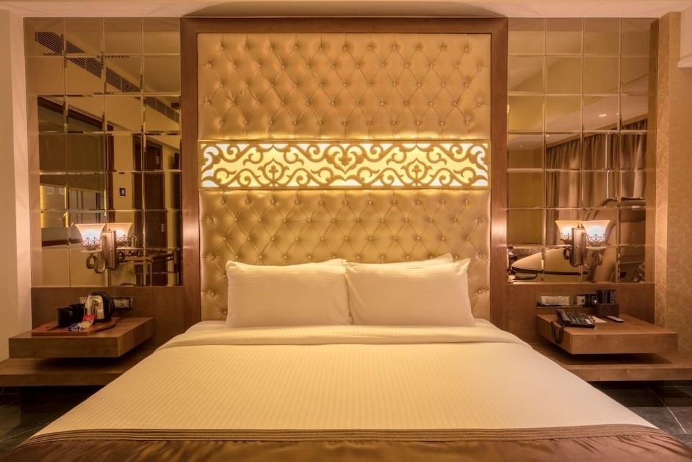 Hotel Peninsula Redpine Bombay Exterior foto