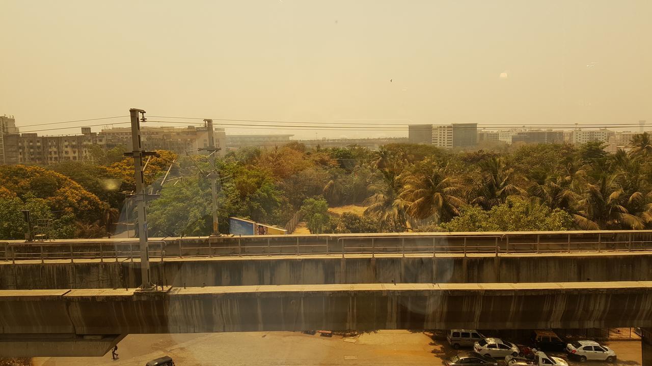 Hotel Peninsula Redpine Bombay Exterior foto