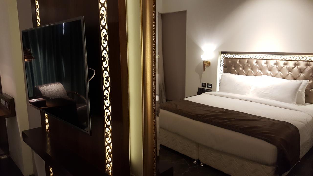 Hotel Peninsula Redpine Bombay Exterior foto
