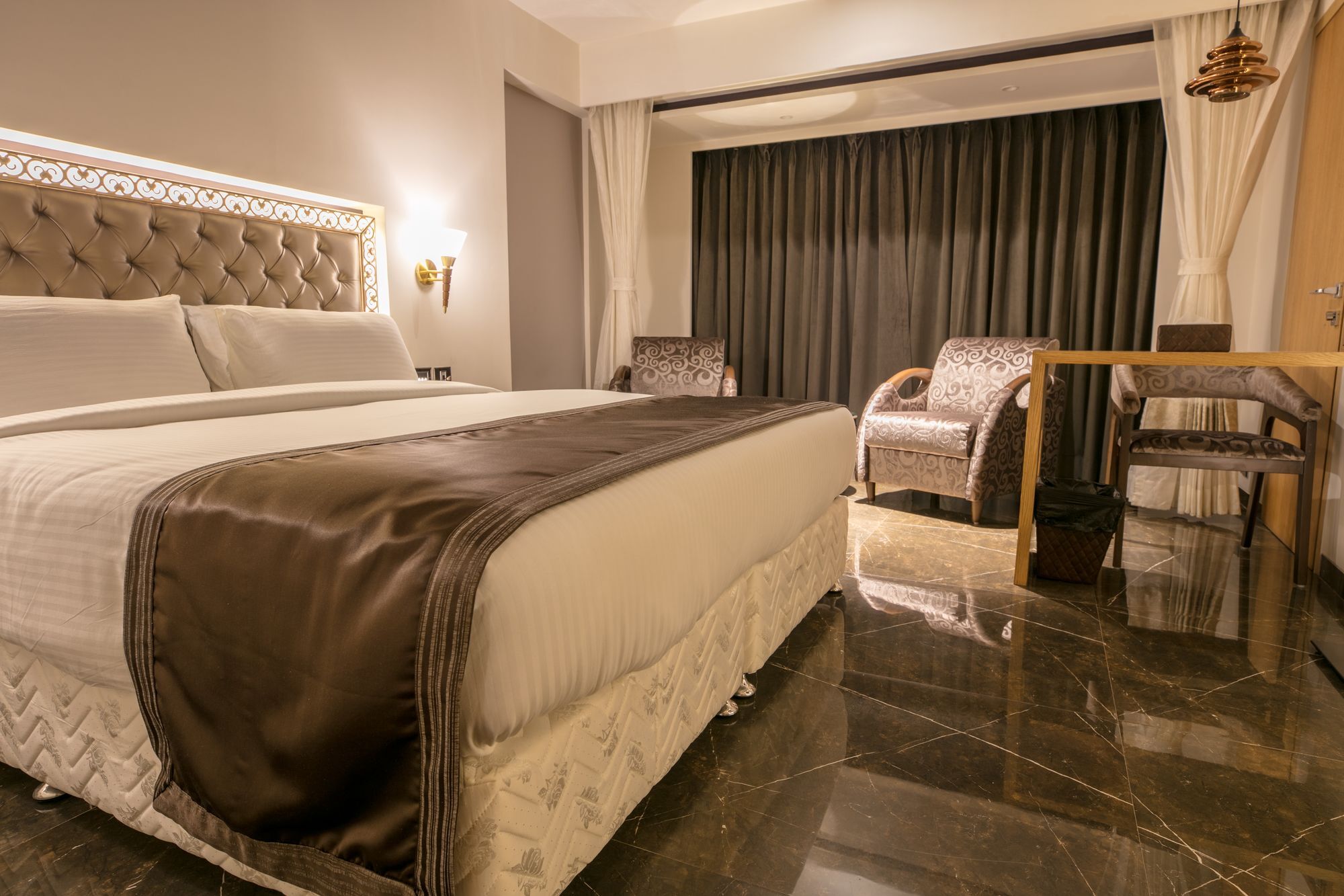 Hotel Peninsula Redpine Bombay Exterior foto
